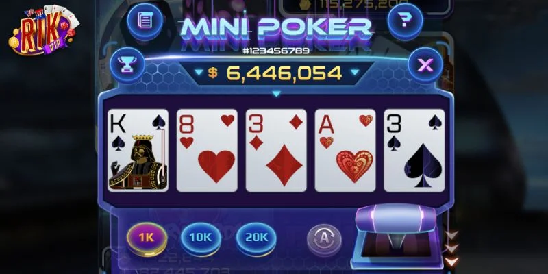 Ván chơi Mini Poker diễn ra rất nhanh gọn, giản lược.